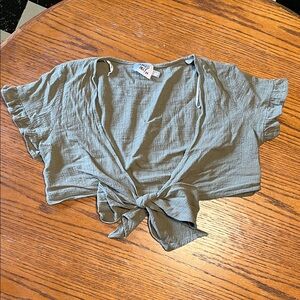 Princess Polly Sage Green Tie-Front Blouse 100% Cotton Shrug US 6